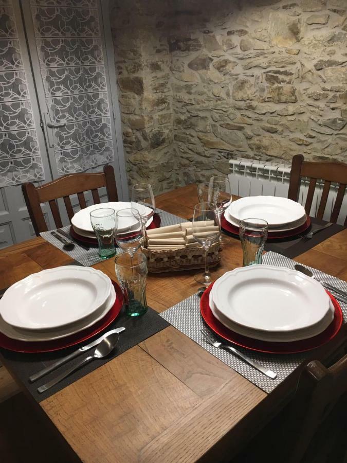 Narcea Turismo Real Lejlighed Cangas De Narcea Eksteriør billede