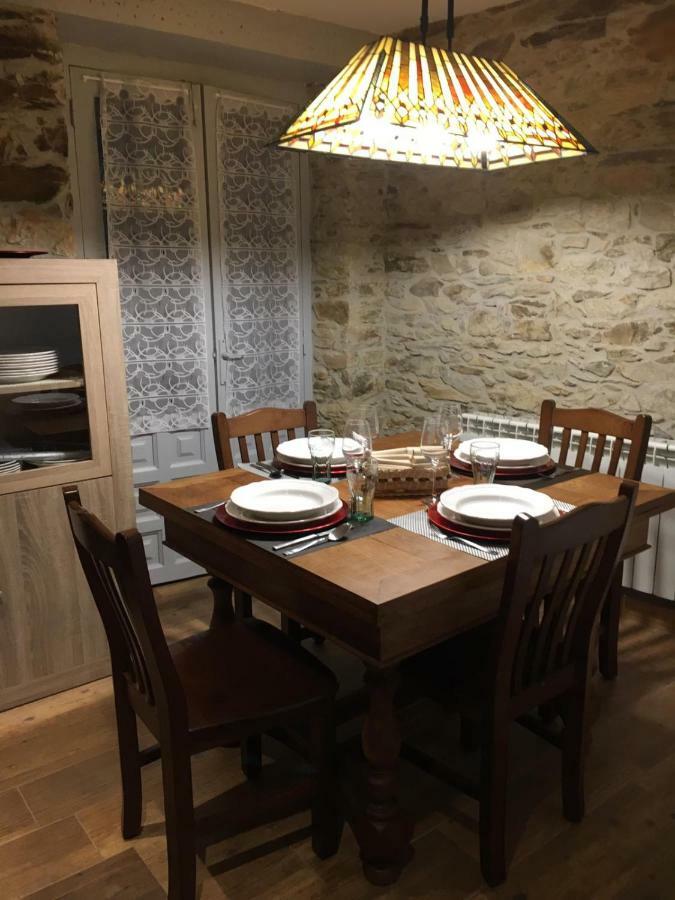 Narcea Turismo Real Lejlighed Cangas De Narcea Eksteriør billede