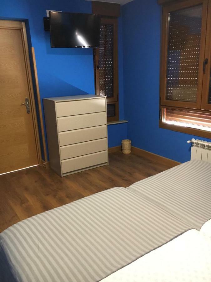Narcea Turismo Real Lejlighed Cangas De Narcea Eksteriør billede