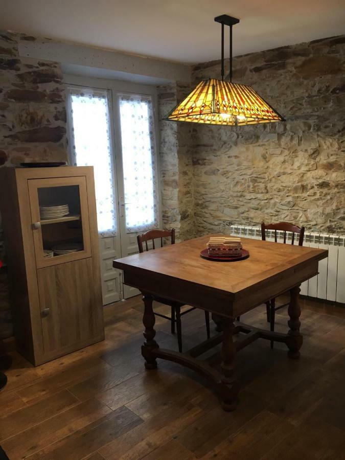 Narcea Turismo Real Lejlighed Cangas De Narcea Eksteriør billede